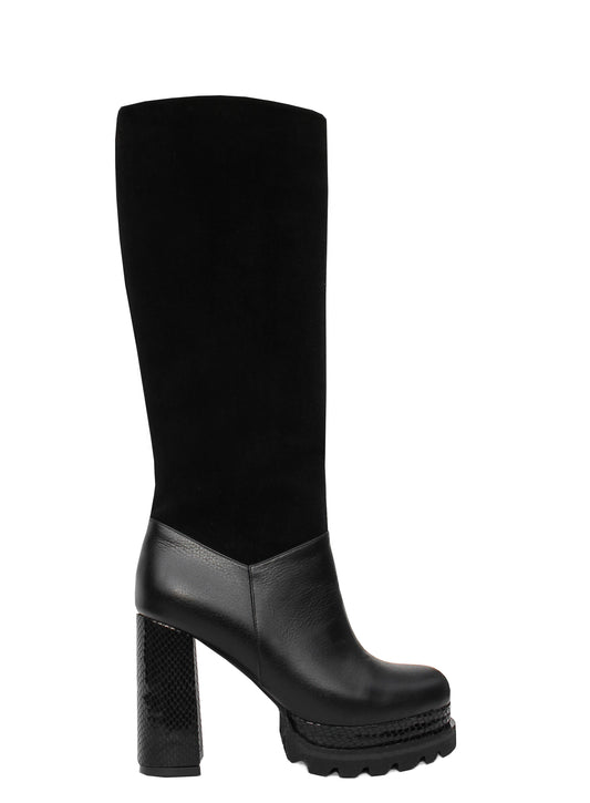 Alora Black