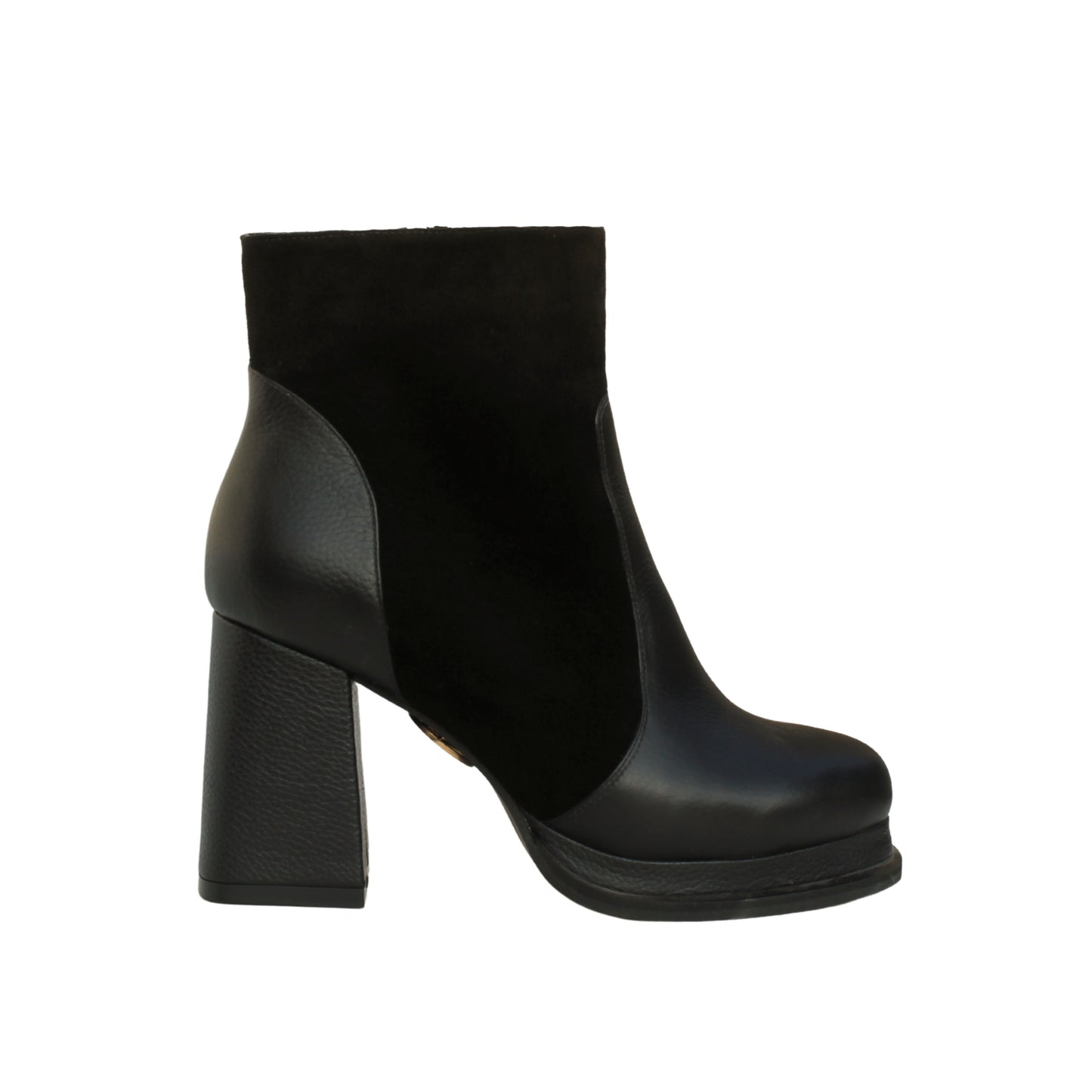Pao Black