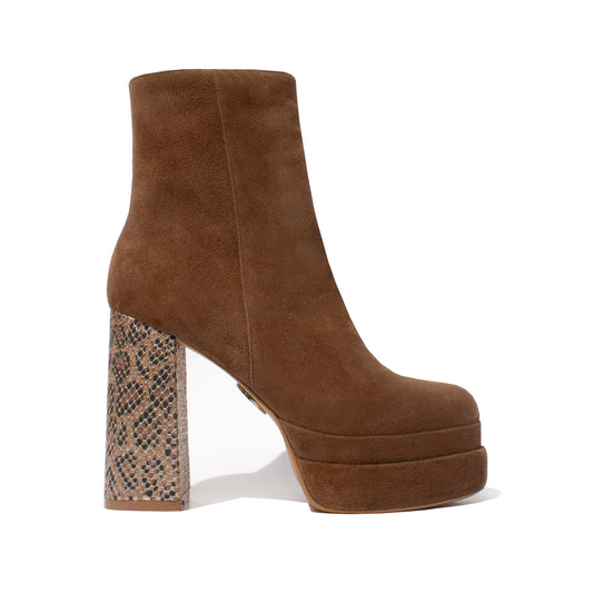 Samia Camel